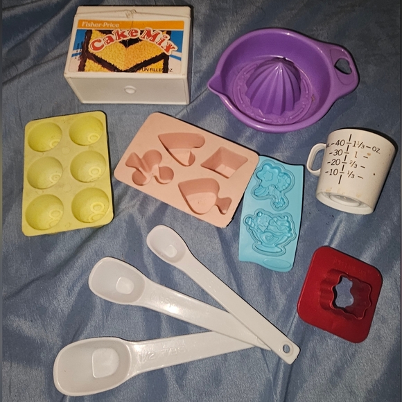 Kids Play Baking Set - Picture 2 of 3